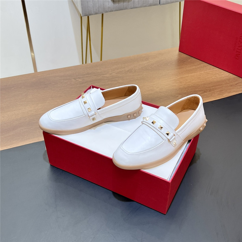 Va1e*ntin0 leisure nappa leather loafer in ivory