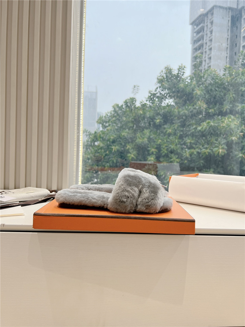 H**me5 shearling h cut-out izmir sandals grey