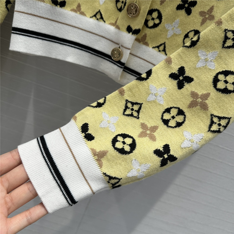 l0vis Vvtt0n lv yellow knitted cardigan replica d&g clothing