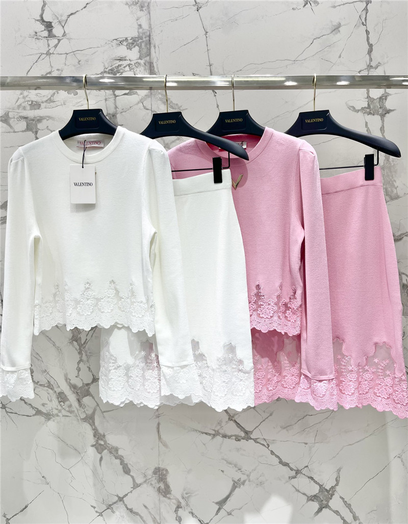 Va1e*ntin0 round neck long sleeve + skirt suit replica d&g clothing
