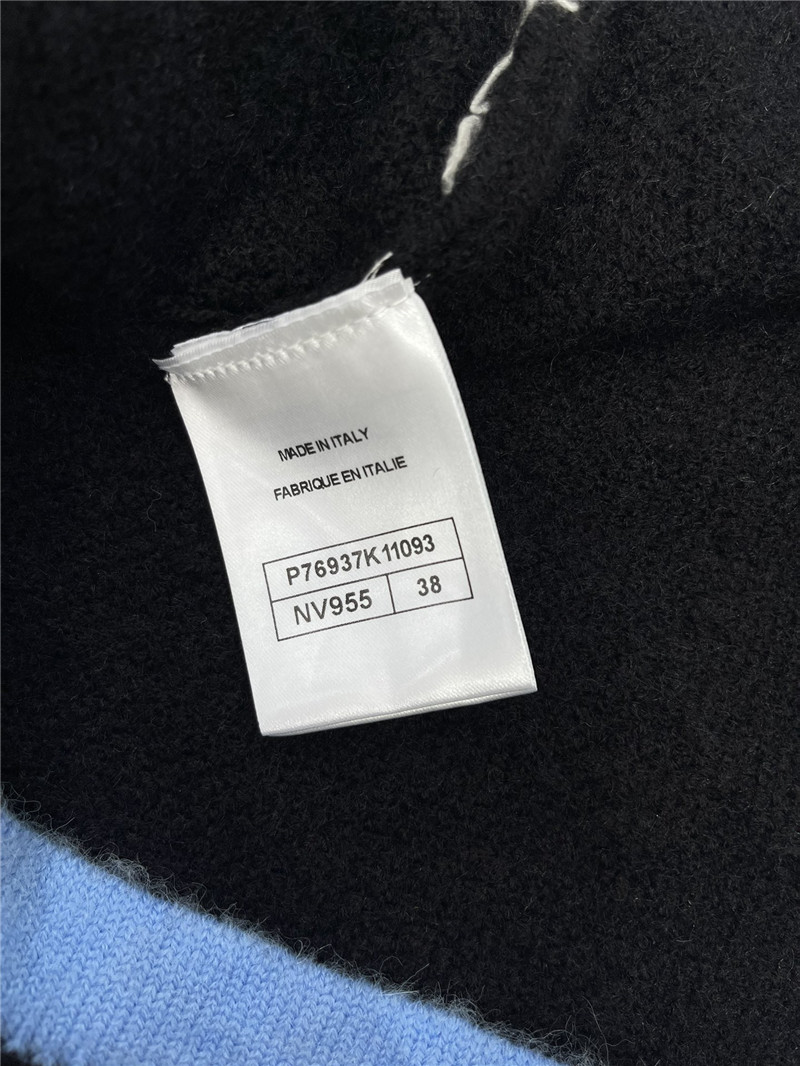 Ch**el colorblock round neck knitted cardigan replica clothes