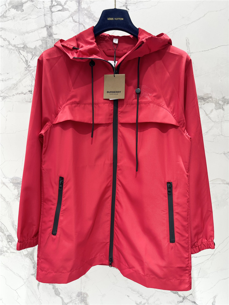 Bv*b*rry outdoor sportswear replica clothes