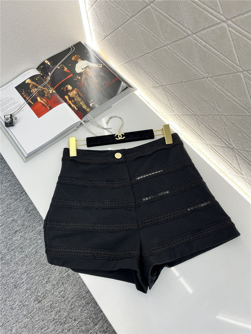 Ch**el heavy double c lace shorts replica clothes
