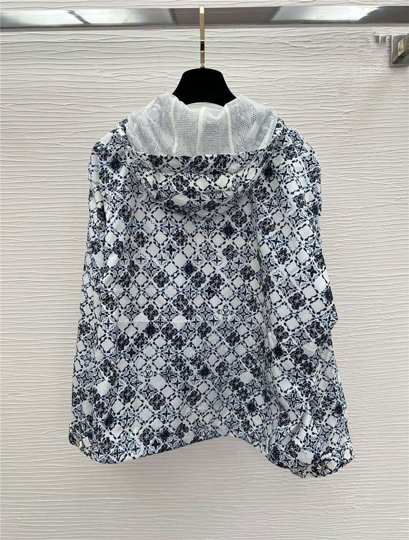 l0vis Vvtt0n lv monogram sun protection jacket replicas clothes