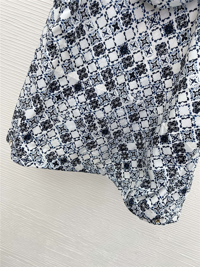 l0vis Vvtt0n lv monogram sun protection jacket replicas clothes