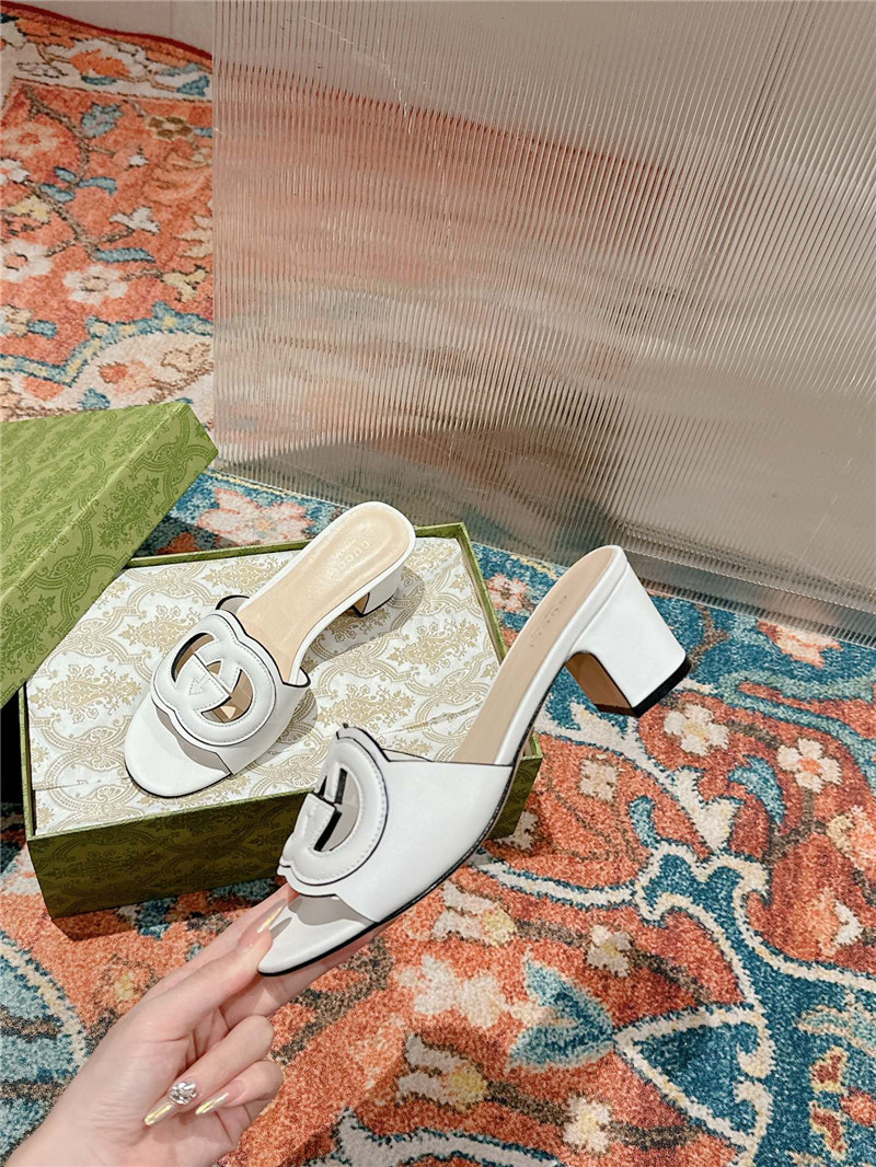 Gvc*1 interlocking g mid-heel slide sandals white