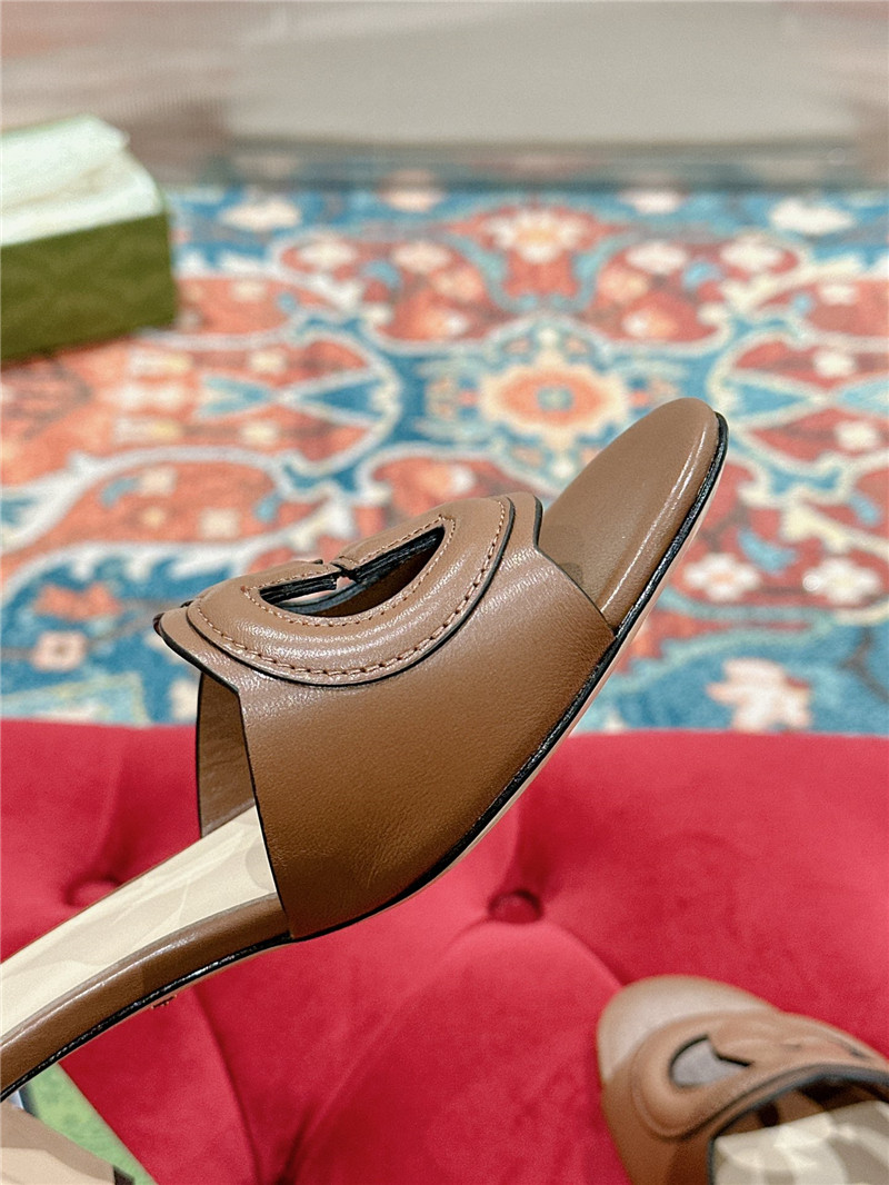Gvc*1 interlocking g brown mid-heel slide sandals