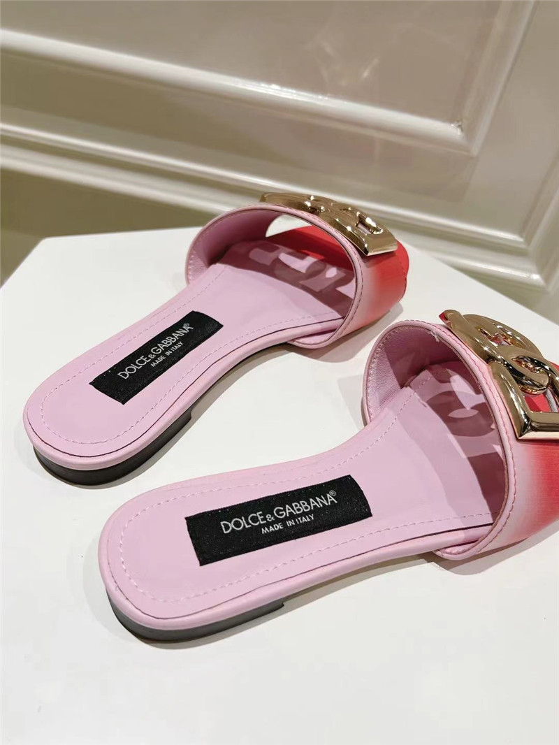 Dolce & Gabbana Gold DG Ombré-Print Sliders in Pink
