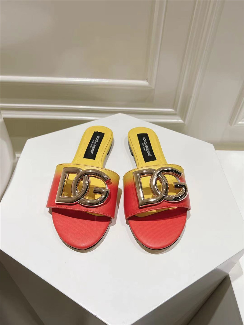 Dolce & Gabbana Gold DG Ombré-Print Sliders Pink & Yellow