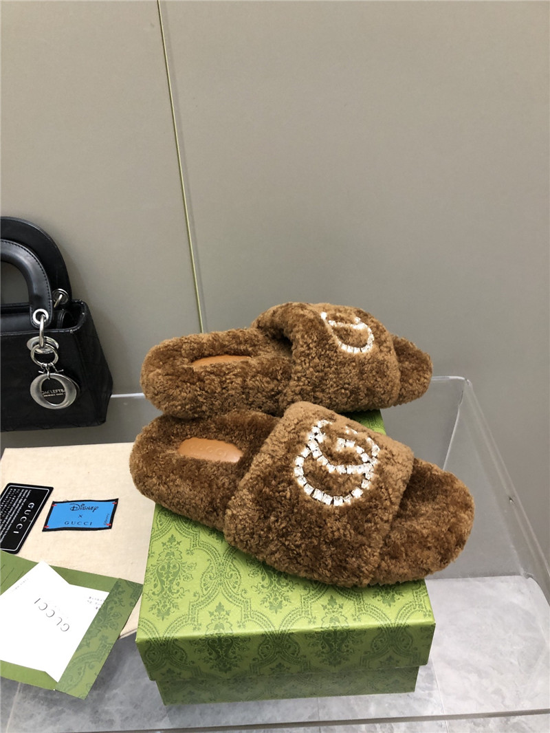 Gvc*1 rhinestone gg shearling slides brown