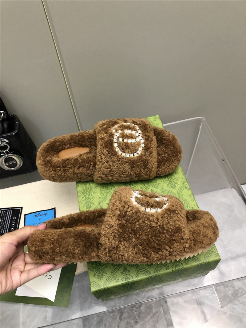 Gvc*1 rhinestone gg shearling slides brown