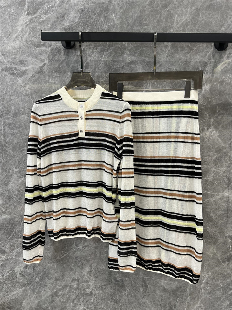 b0tt*ga Ven*ta round neck long sleeve + skirt suit replica clothing
