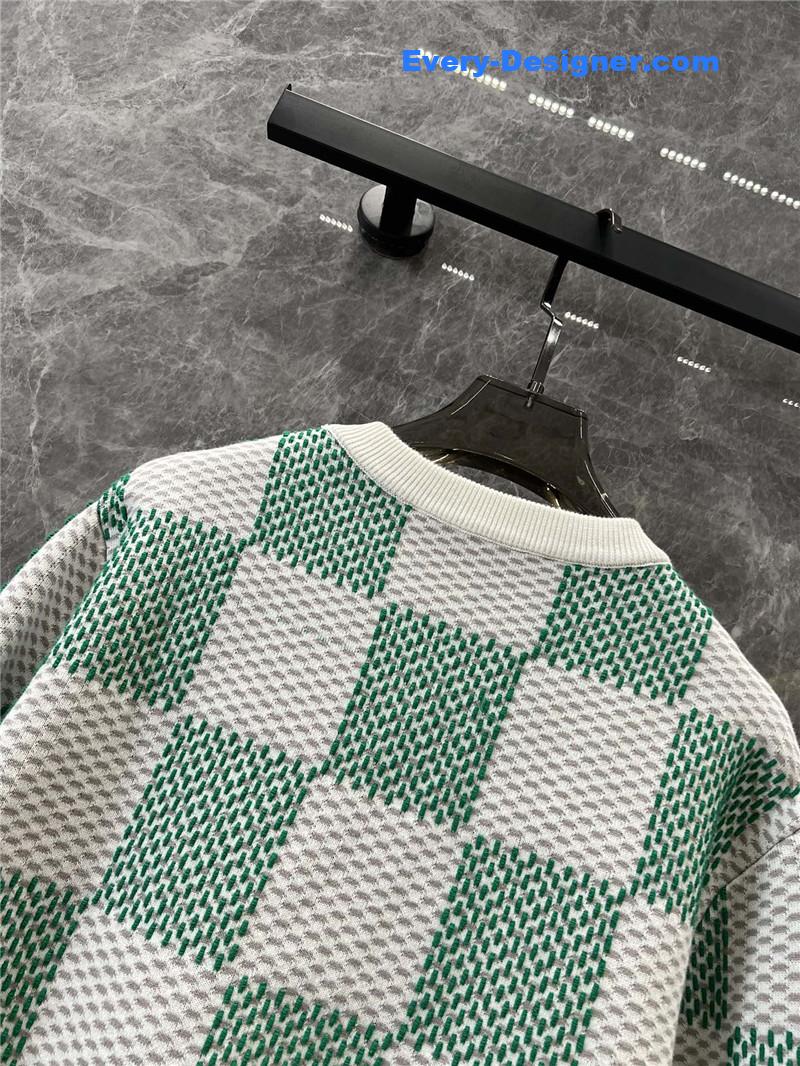 l0vis Vvtt0n lv knitted crew neck sweater replica clothing sites