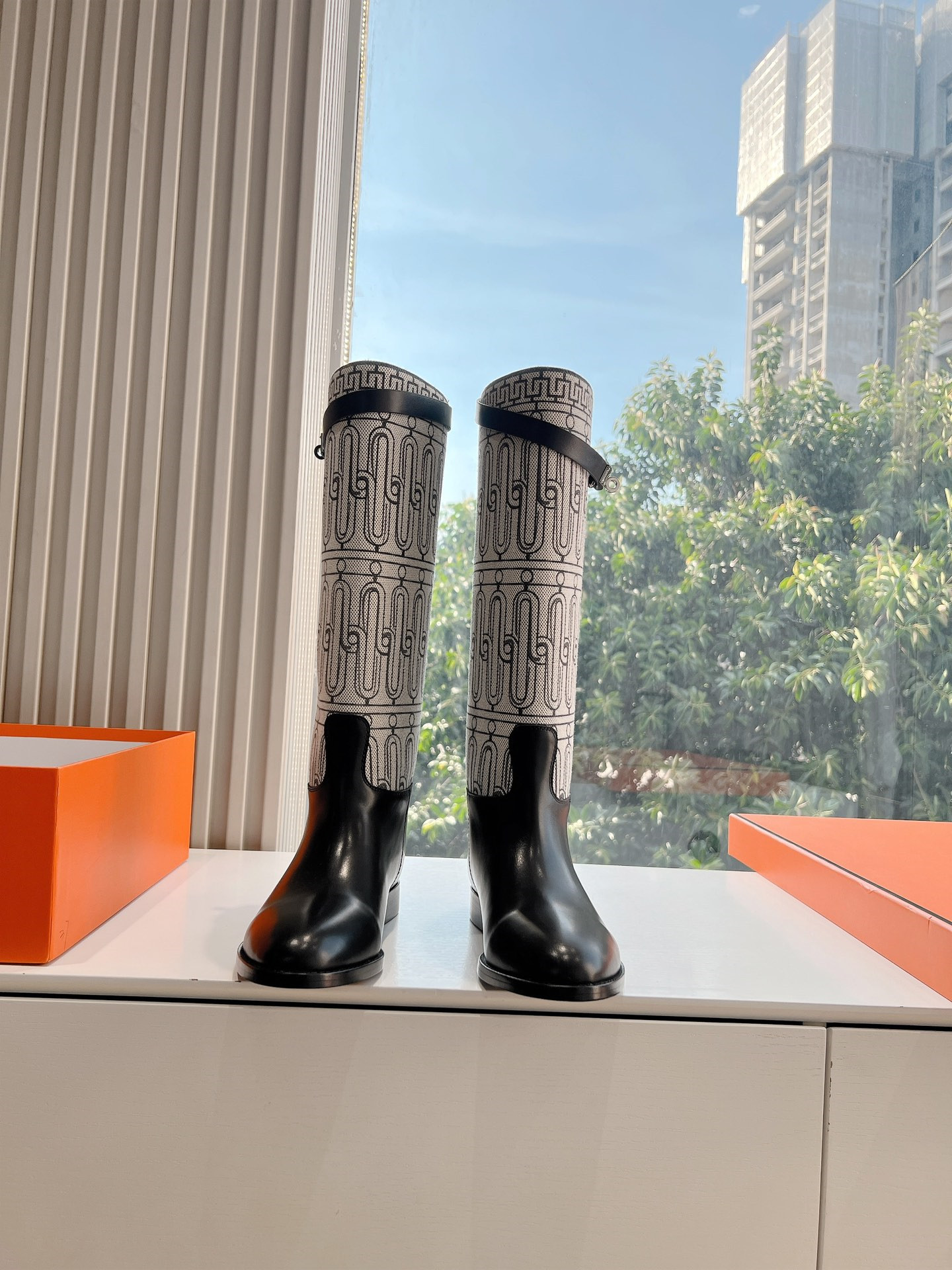 H**me5 prunoir jumping boot