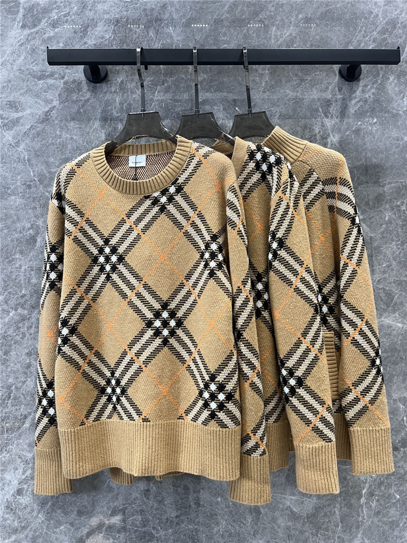 Bv*b*rry zip-up wool knit cardigan replica designer clothes