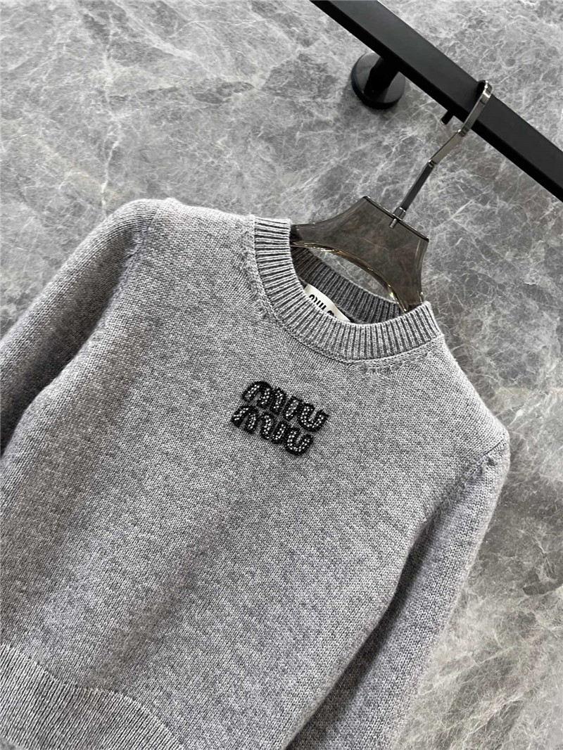 M1um1u short knitted sweater replica d&g clothing