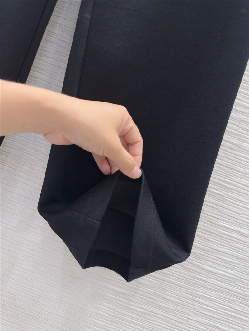 F**di trendy sweater suit replica clothing sites