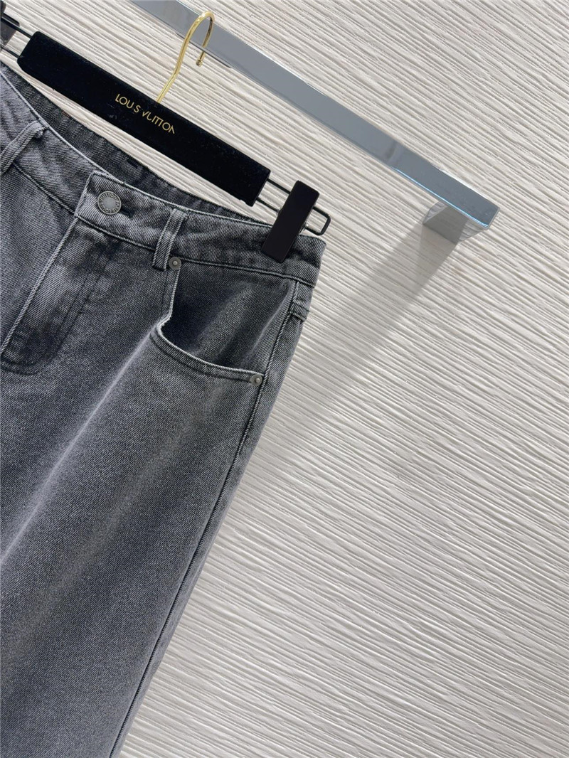 l0vis Vvtt0n lv nostalgic jeans replica designer clothes