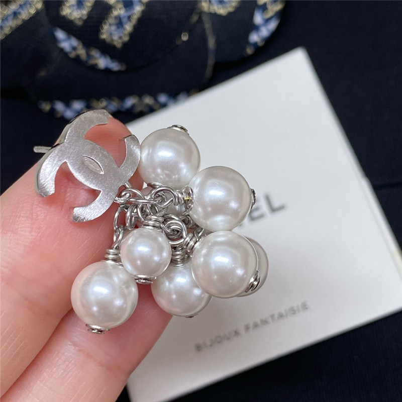 Ch**el grape bunch earrings