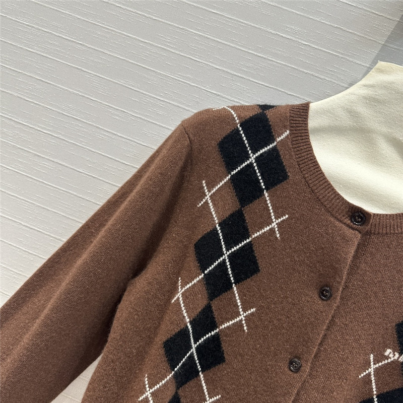 M1um1u letter cashmere cardigan replicas clothes