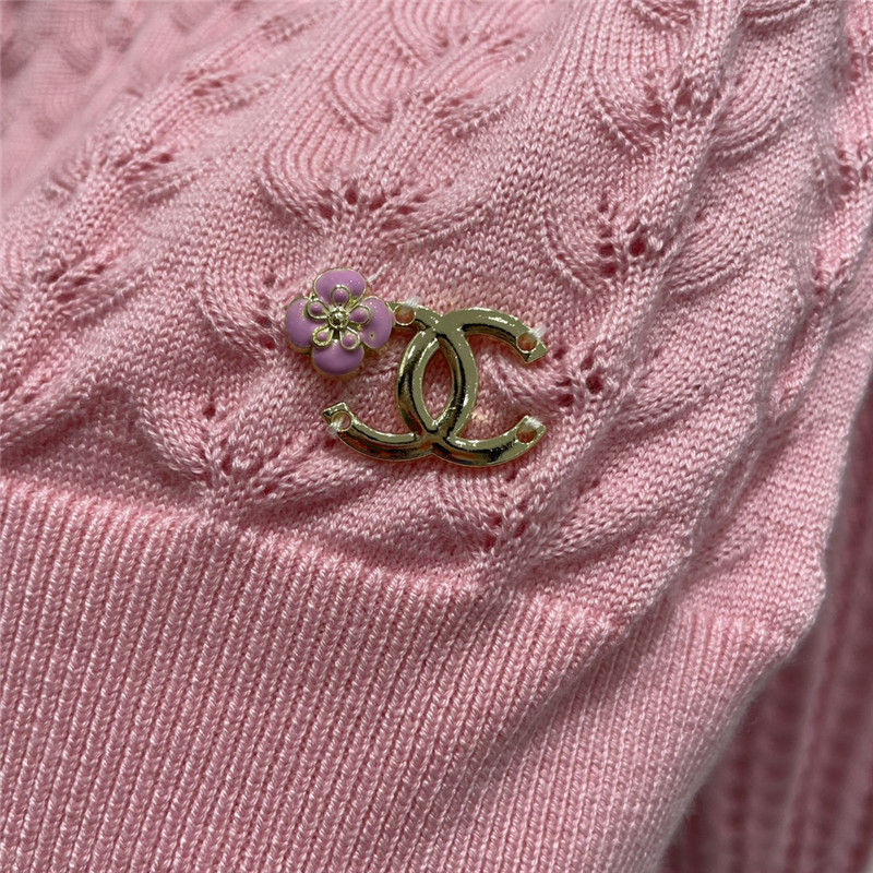 Ch**el hollow round neck wool cardigan replica clothes