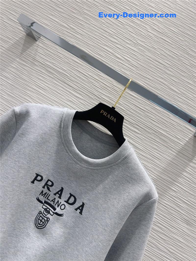 Pra*a crew neck sweatshirt suit replica d&g clothing