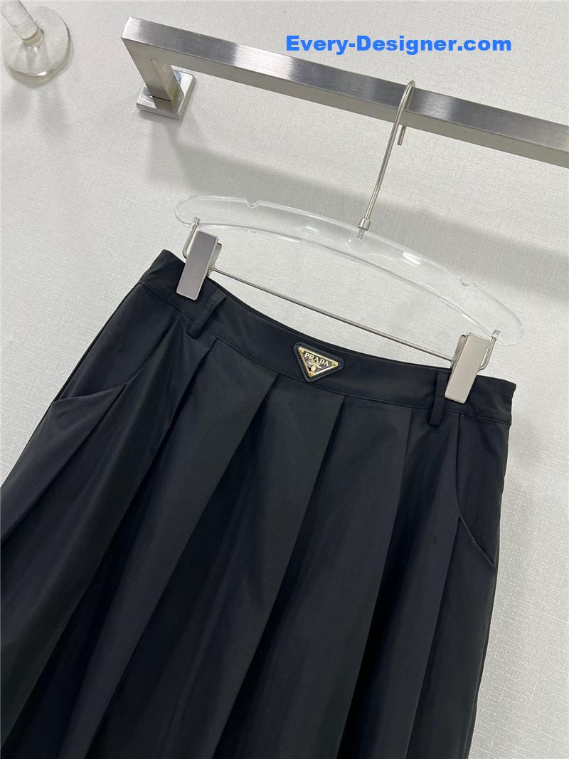 Pra*a new skirt cheap replica designer clothes