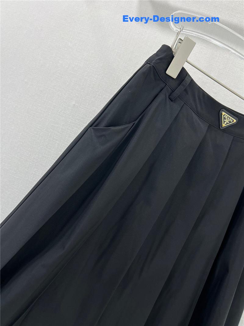 Pra*a new skirt cheap replica designer clothes