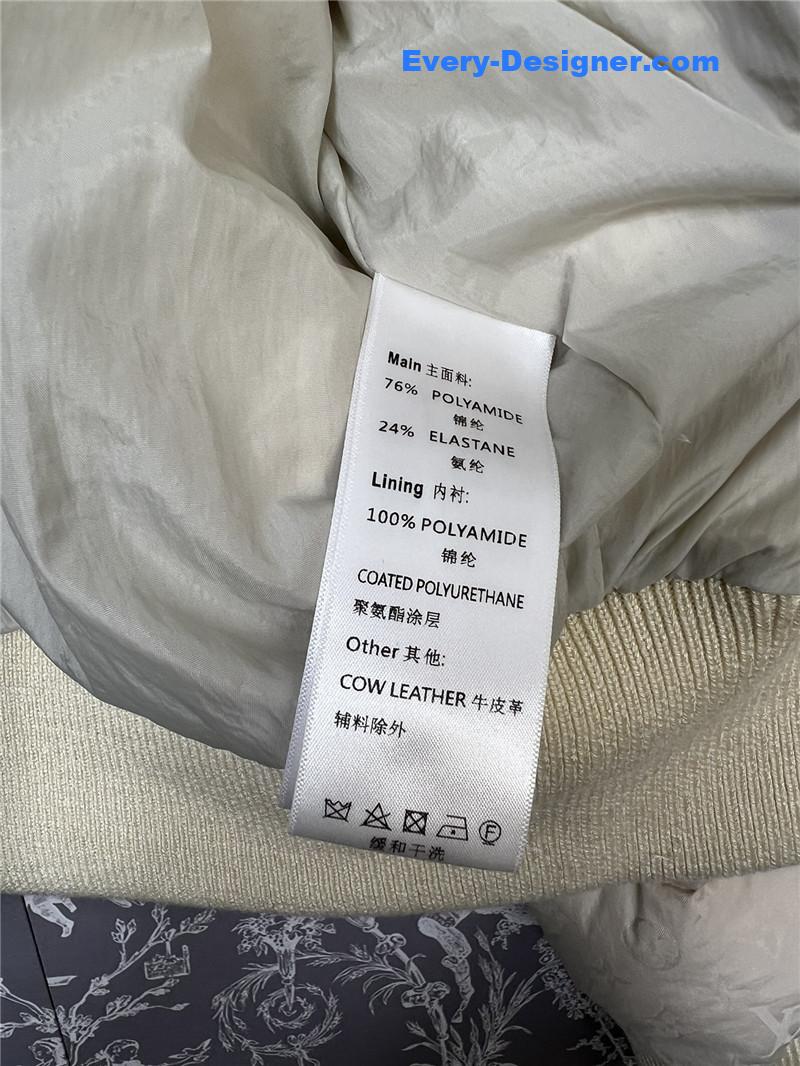 l0vis Vvtt0n lv logo obscure stand collar jacket replica clothes