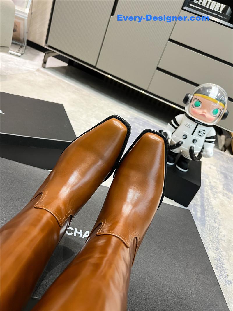 Ch**el brown calfskin pointed toe mid boots