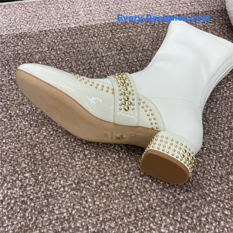 D10r women’s belle-d heeled ankle boot