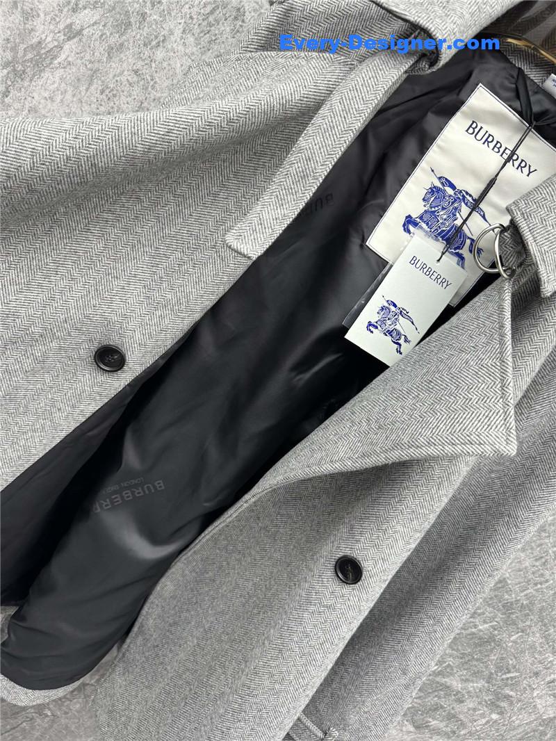 Bv*b*rry lapel long-sleeved trench coat replica clothing sites