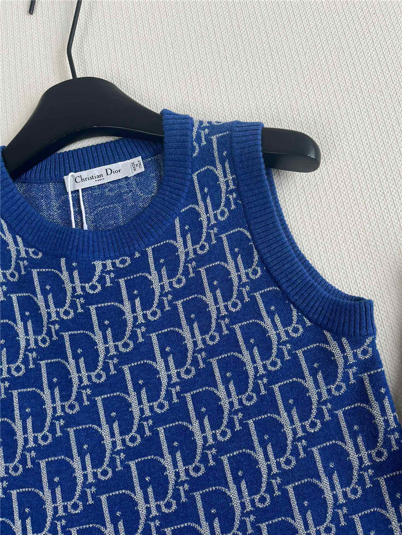 D10r round neck vest replica clothing sites