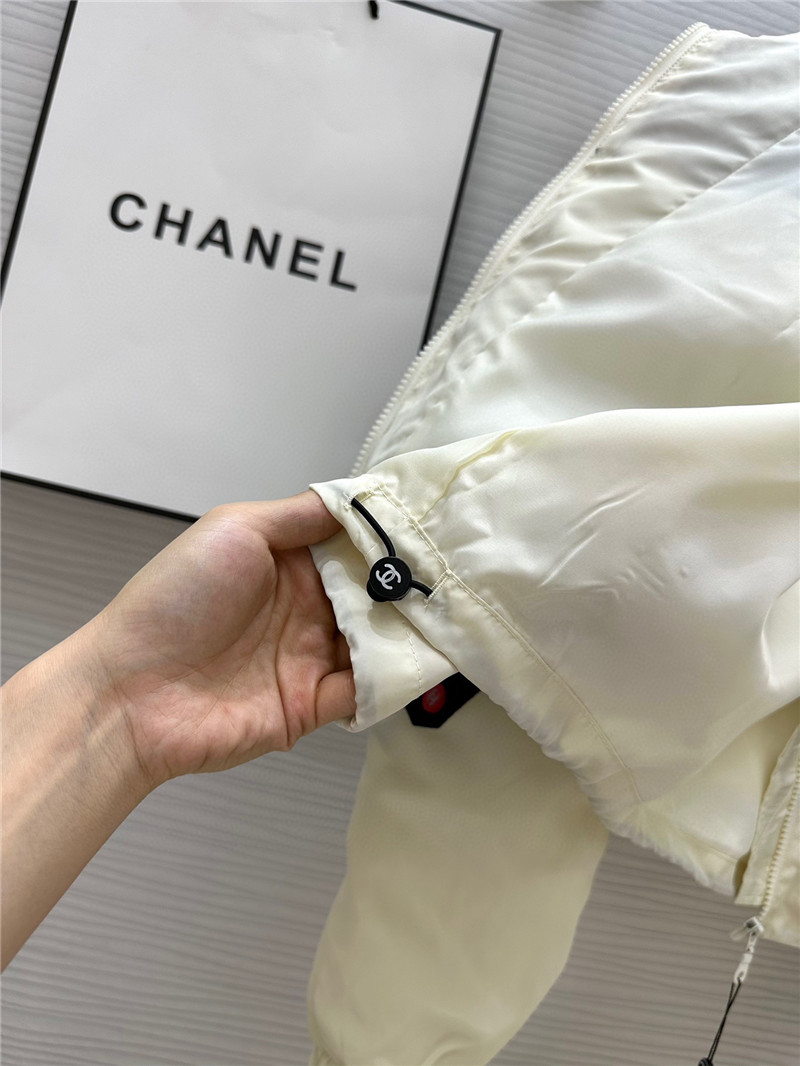 Ch**el hooded short work jacket replica d&g clothing