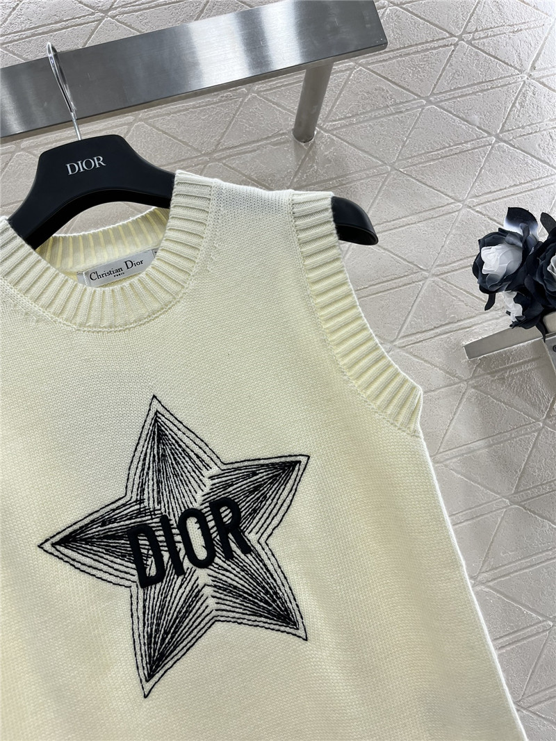 D10r D10ralps sleeveless wool top ivory