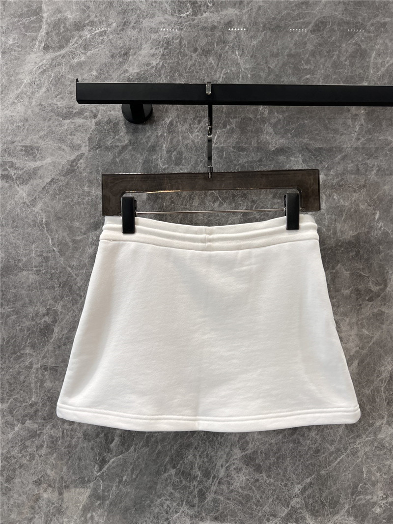 M1um1u round neck sweatshirt + short skirt set replica clothes