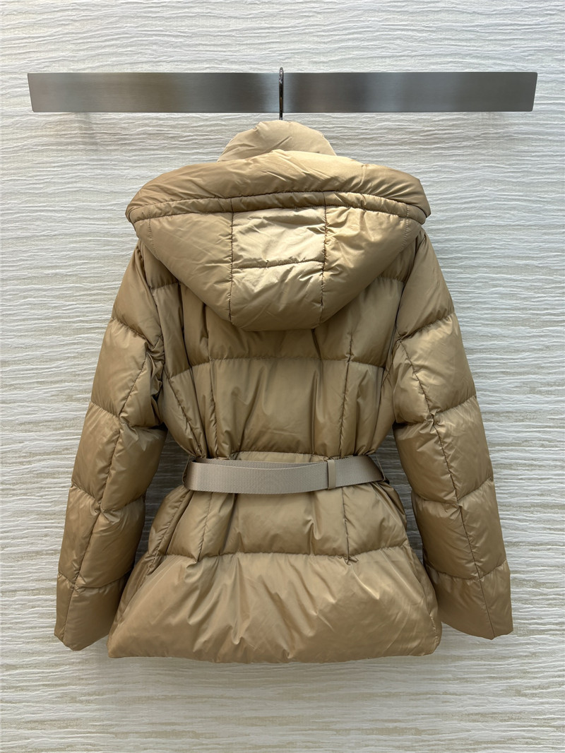 Pra*a hooded down jacket replica d&g clothing