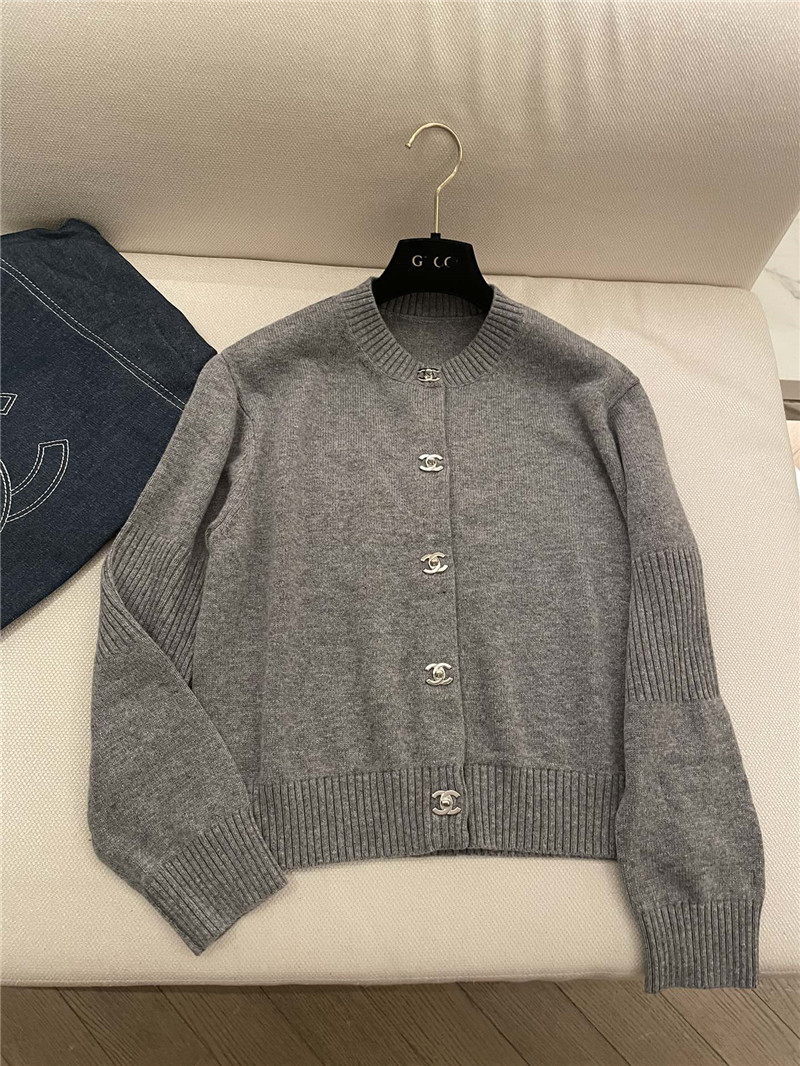 Ch**el trunlocks crop cardigan grey