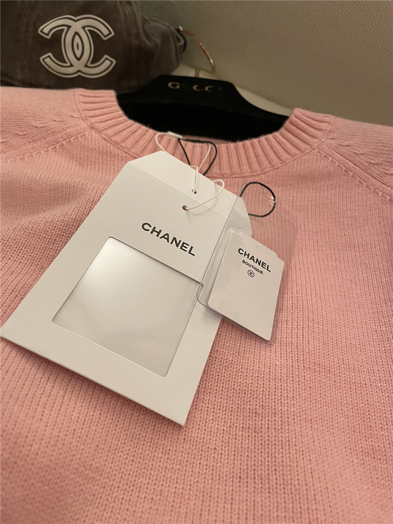 Ch**el buttons trim rib-knit sweater pink
