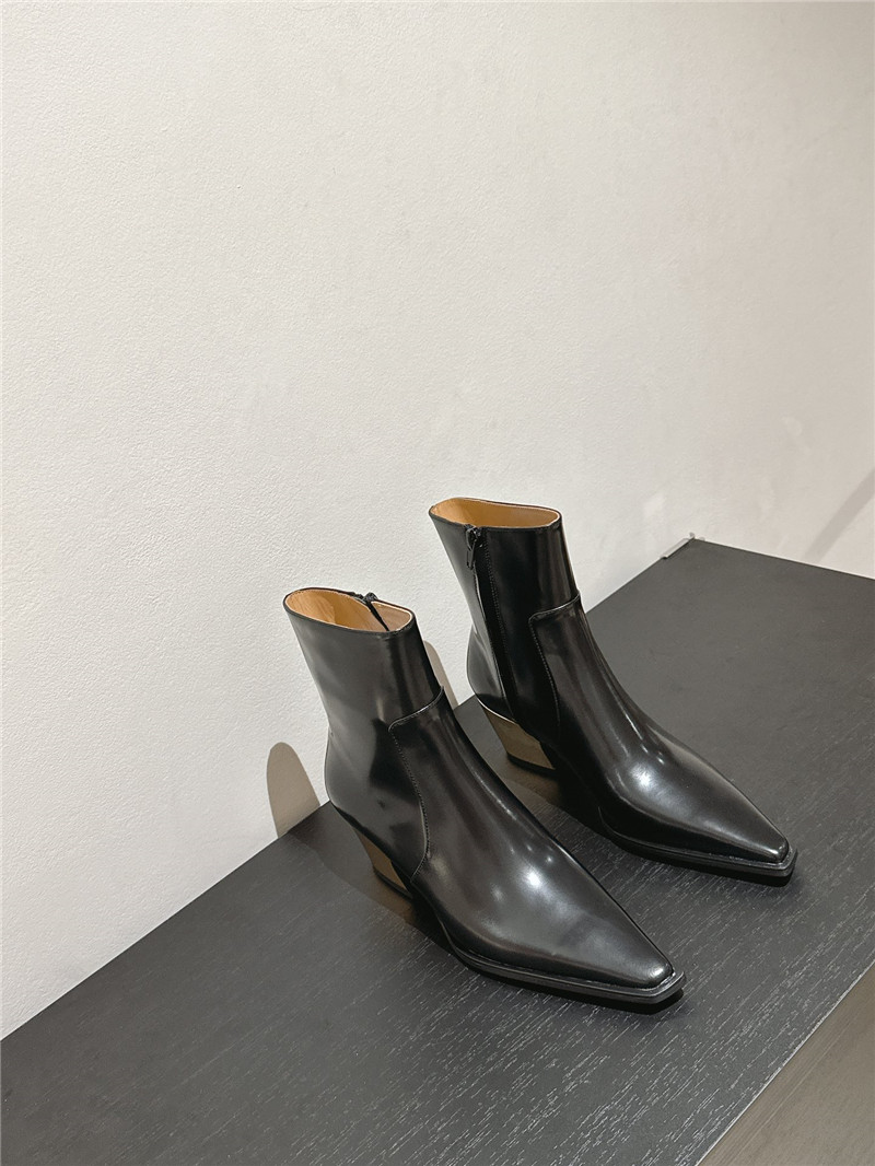 b0tt*ga ven*ta pointed toe ankle boots Marg*e1a replica shoes