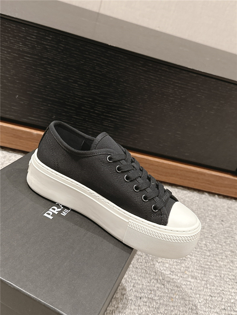 Pra*a black lace-up platform canvas sneakers