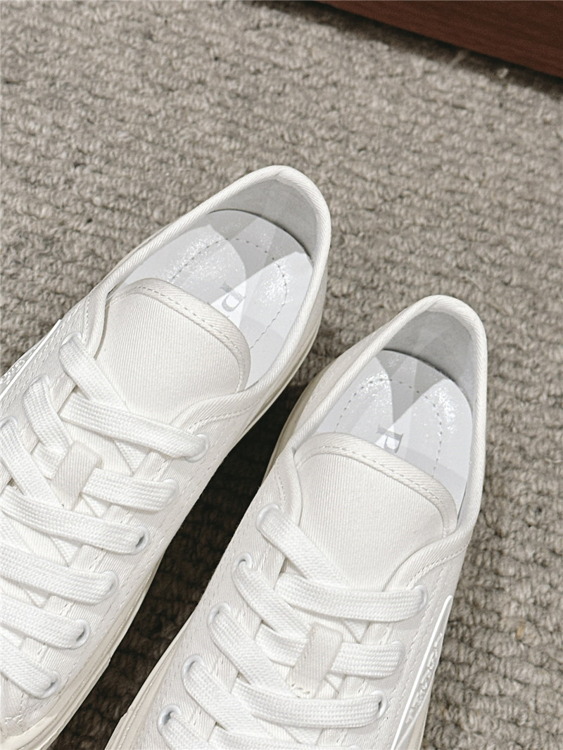 Pra*a lace-up platform canvas sneakers