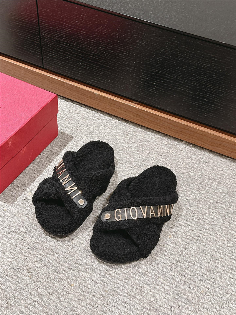 Va1e*ntin0 giovanni shearling slides black