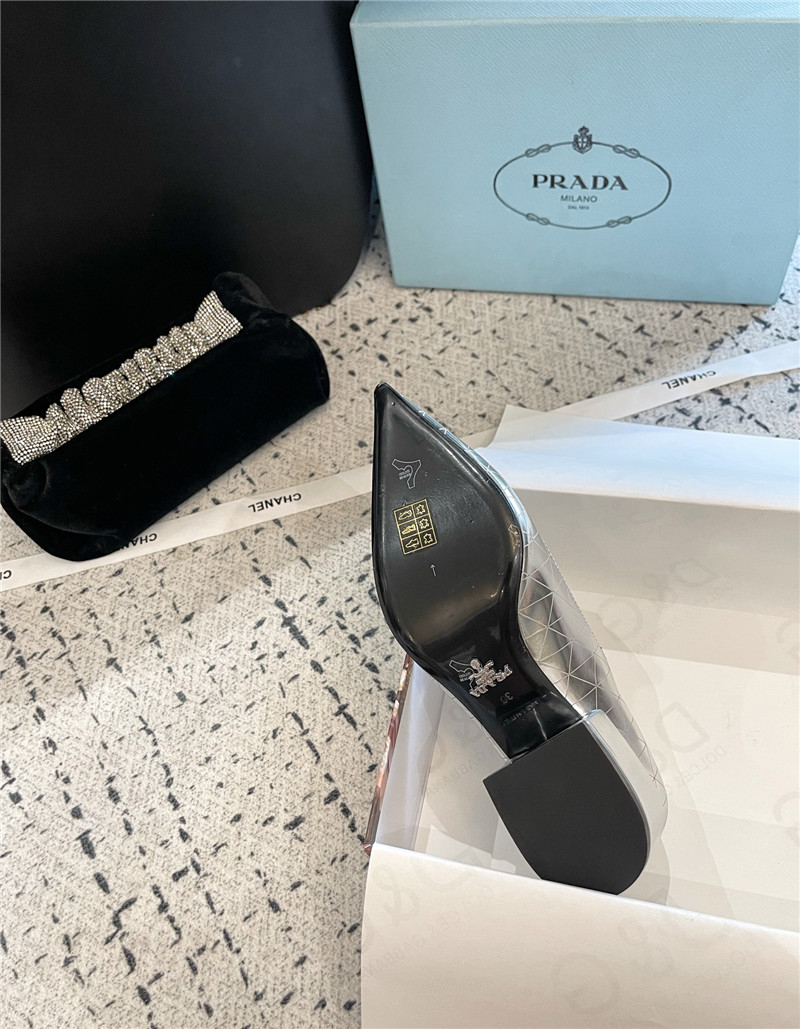 Pra*a triangle logo silver brushed leather pumps