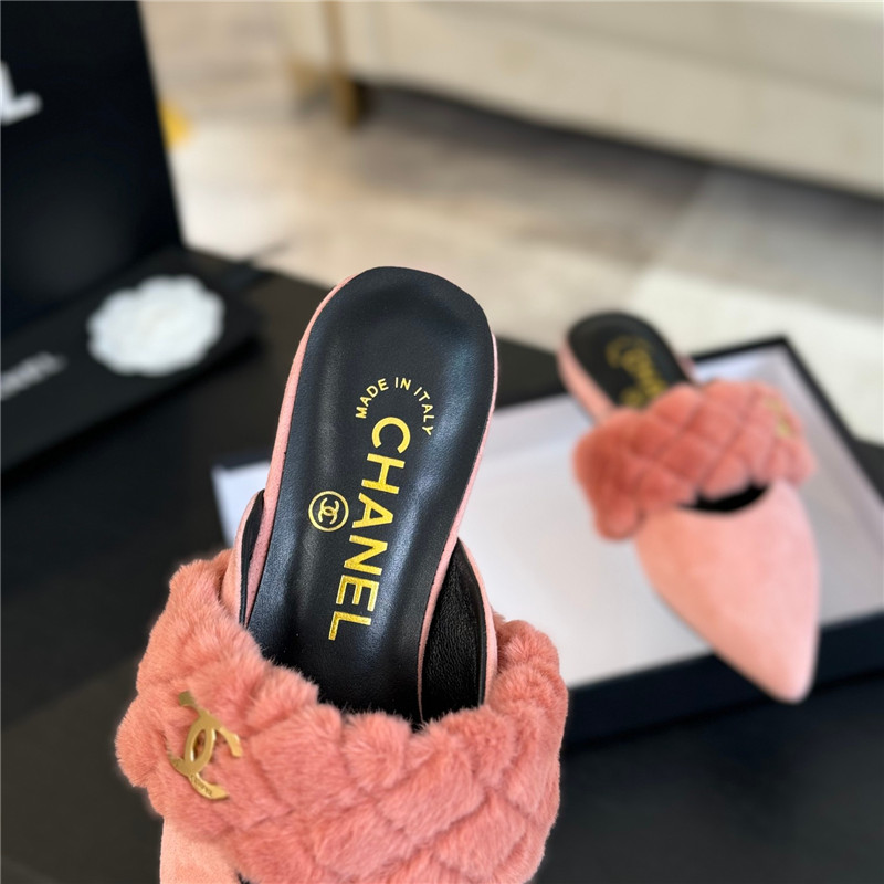 Ch**el fur strap pointed flat mule pink suede