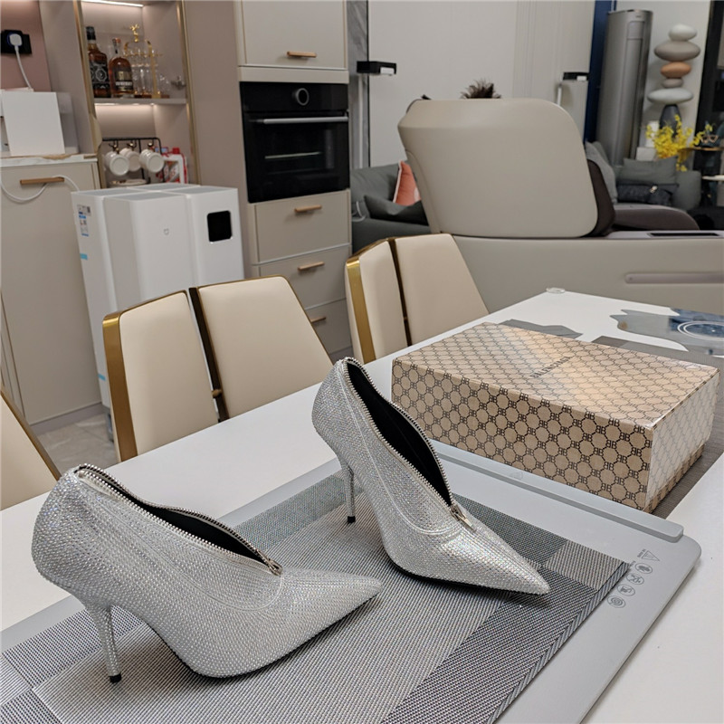 ba1en*iaga high heels Marg*e1a replica shoes