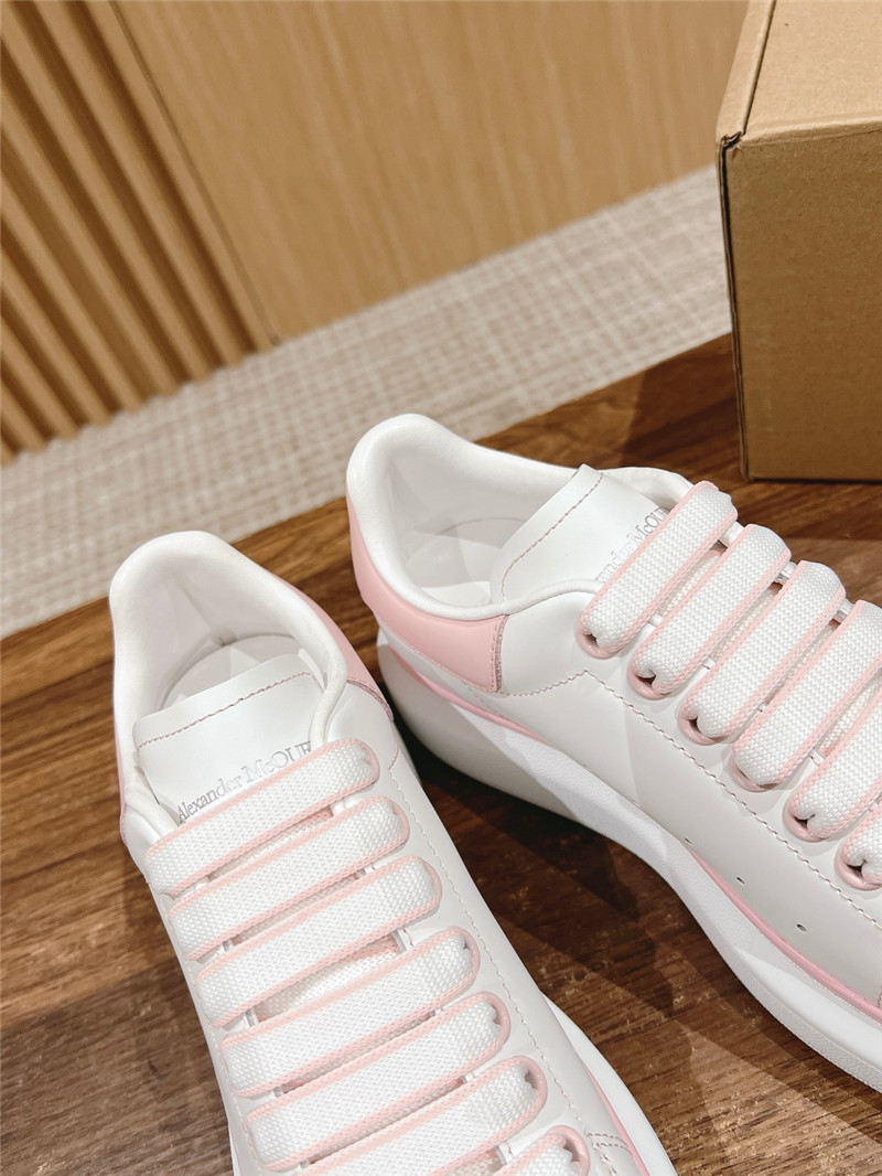 a1exa*der Mcqv*en white oversized sneakers