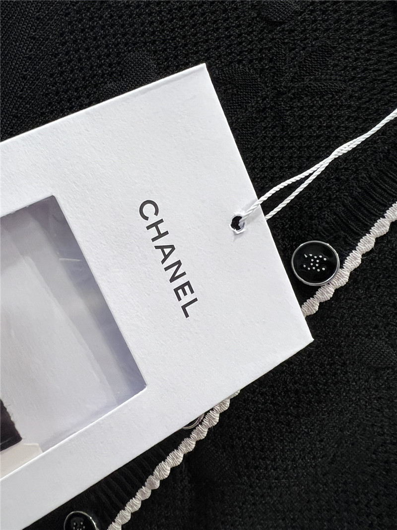Ch**el crop lace trim cardigan black