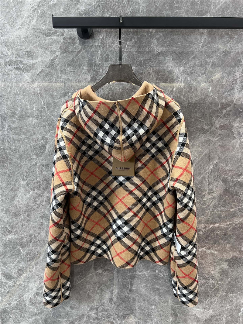 Bv*b*rry flying cardigan replicas clothes