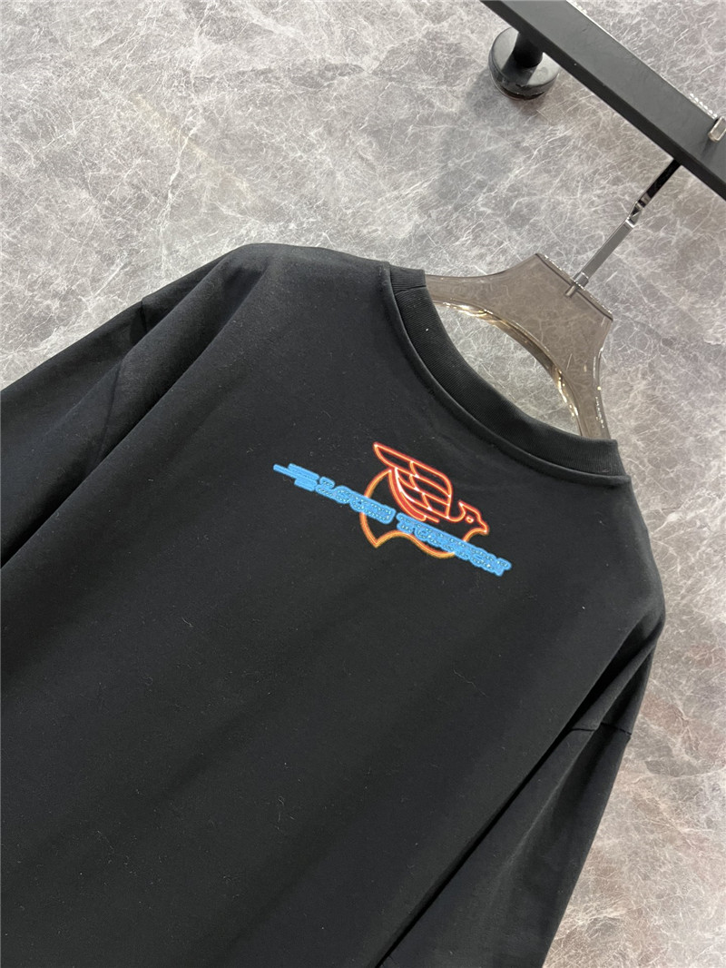 l0vis Vvtt0n lv round neck short sleeve t-shirt replicas clothes